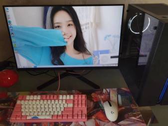 才买3个月的i5高配主机27寸144刷新率电竞显示器